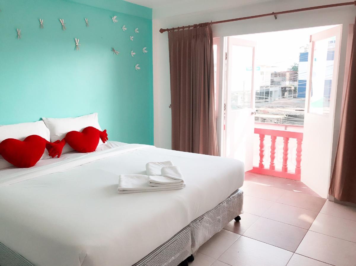 Blue Moon Hotel Hua Hin Exterior photo