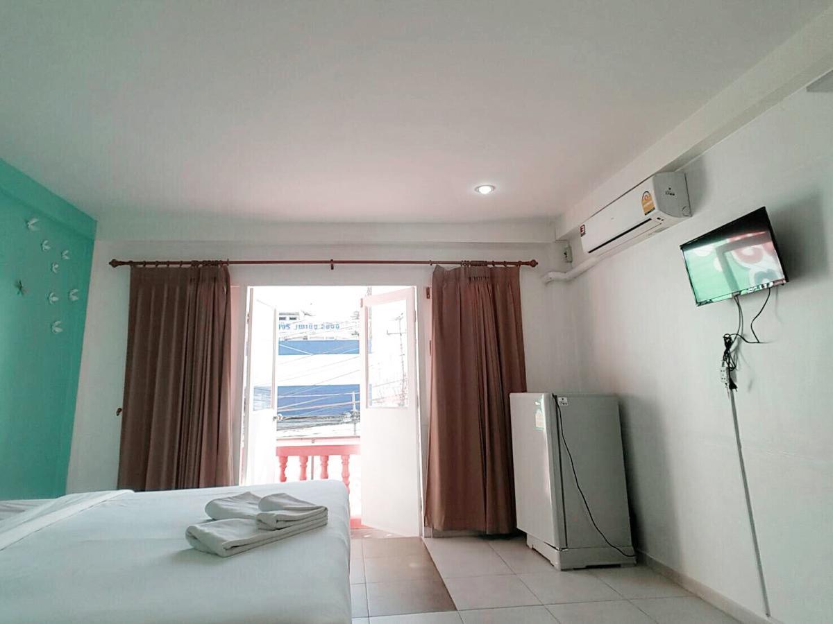 Blue Moon Hotel Hua Hin Exterior photo