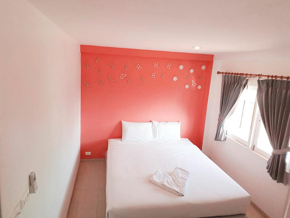 Blue Moon Hotel Hua Hin Exterior photo