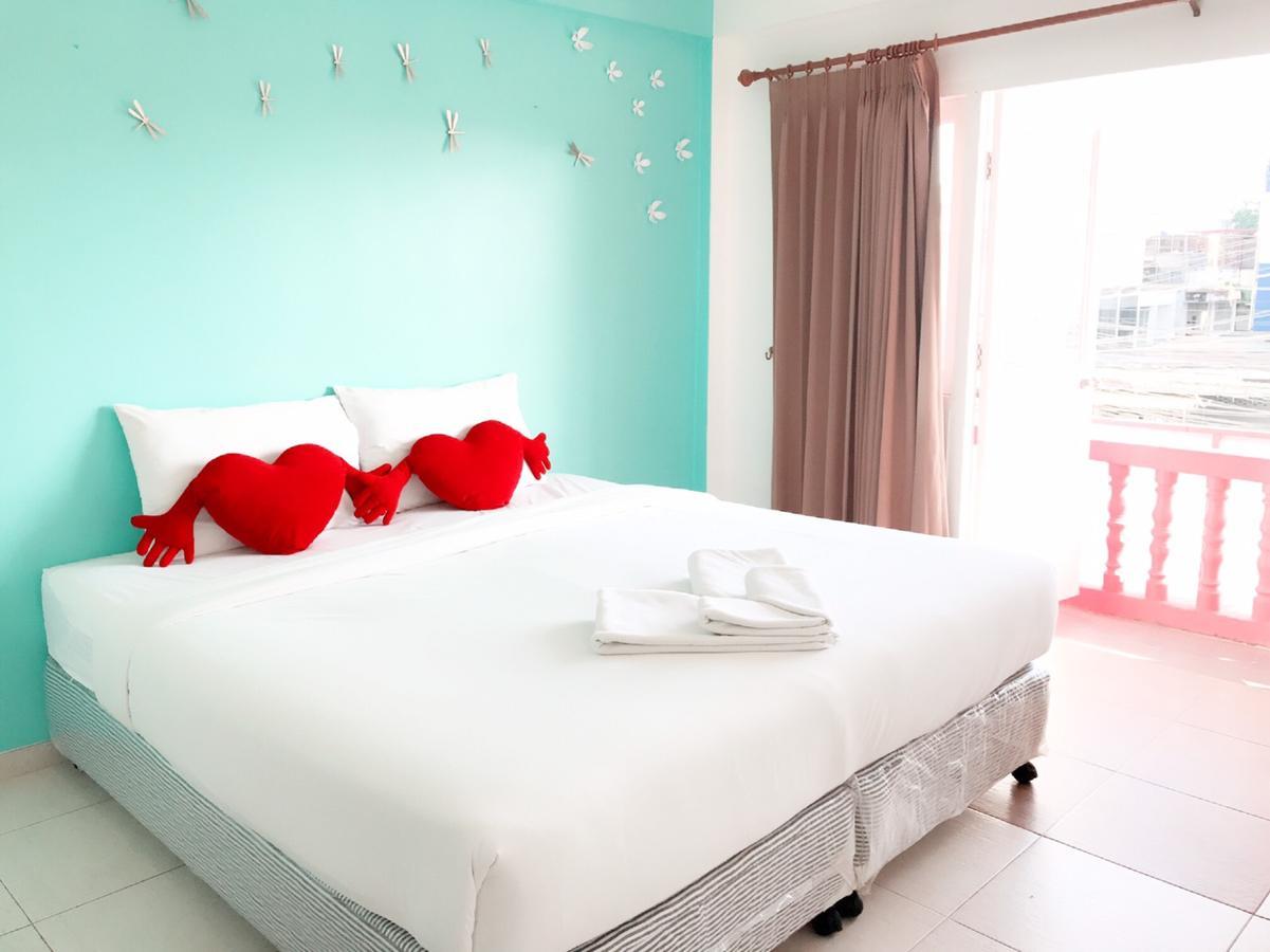 Blue Moon Hotel Hua Hin Exterior photo